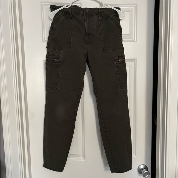 Banana Republic Utility Jeans - Picture 2 of 6